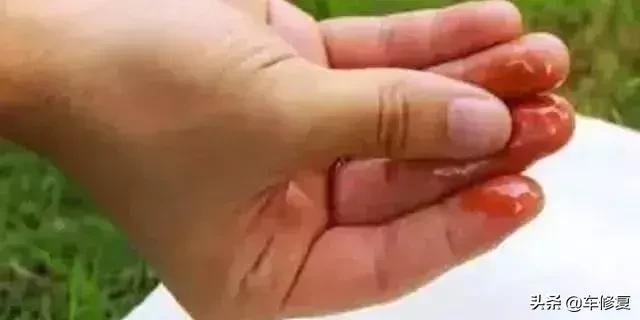 假机油造成危害的视频,使用假机油对汽车有什么危害