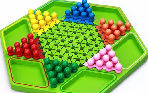 益智玩具3-6岁积木机器人,什么叫做益智游戏