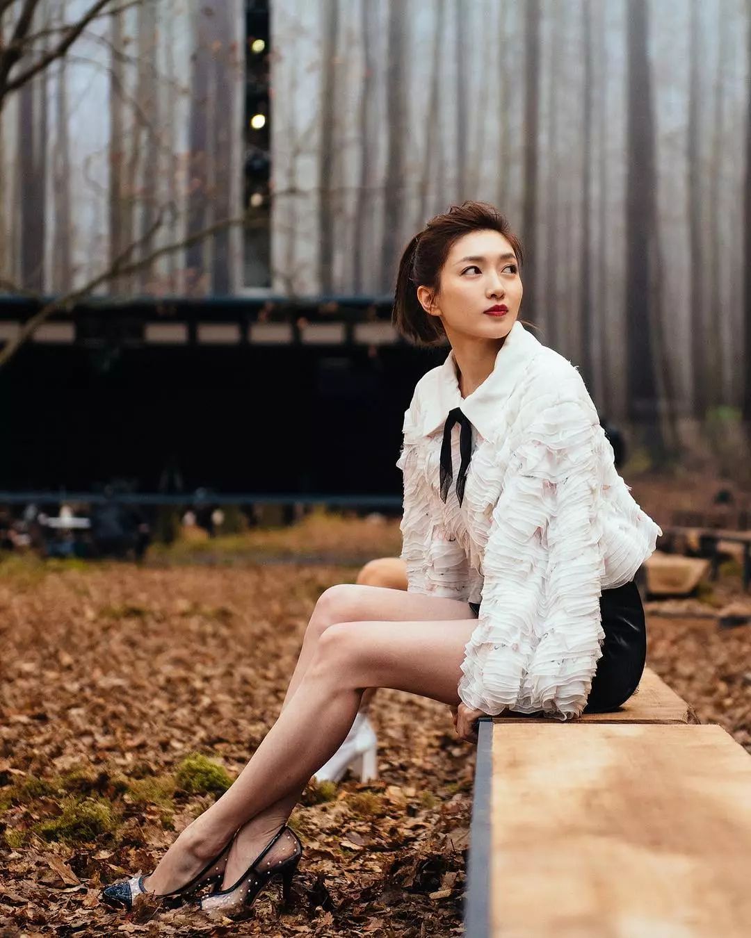 减龄蝴蝶结搭配,蝴蝶结怎么穿才好看慢动作