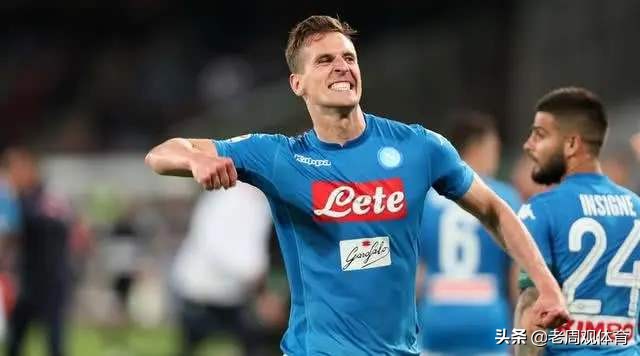 波兰三叉戟莱万多夫斯基,波兰前场三叉戟