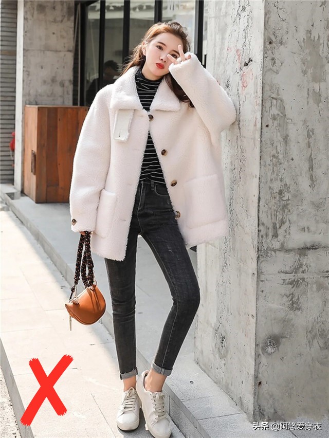 颗粒绒外套适合什么身材穿,颗粒绒短款外套怎么搭配不显胖