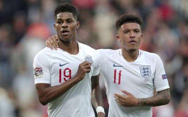 残暴，21岁以下世界第一身价！打爆全欧洲边路的新大腿