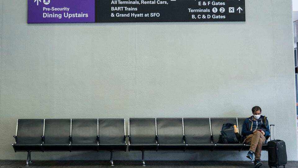 英国签证到期合法滞留,在境外签证逾期滞留会有什么后果