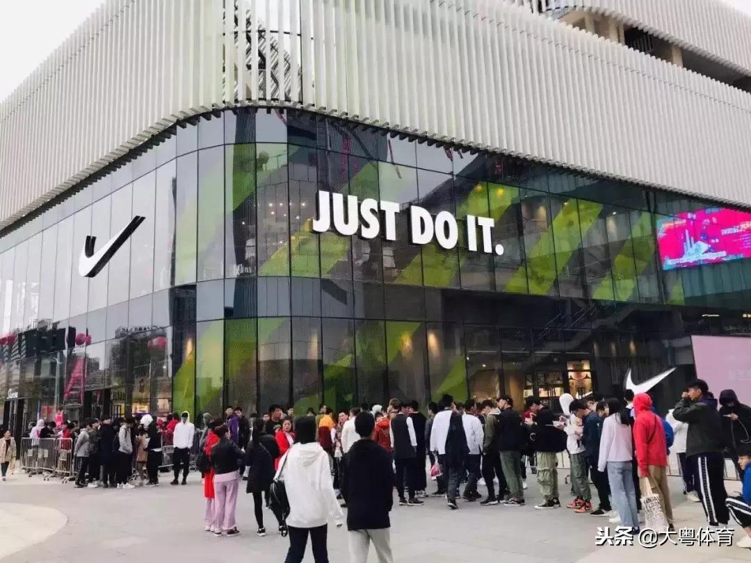 东莞国贸中心购物,2017年东莞南城国贸城开业商场