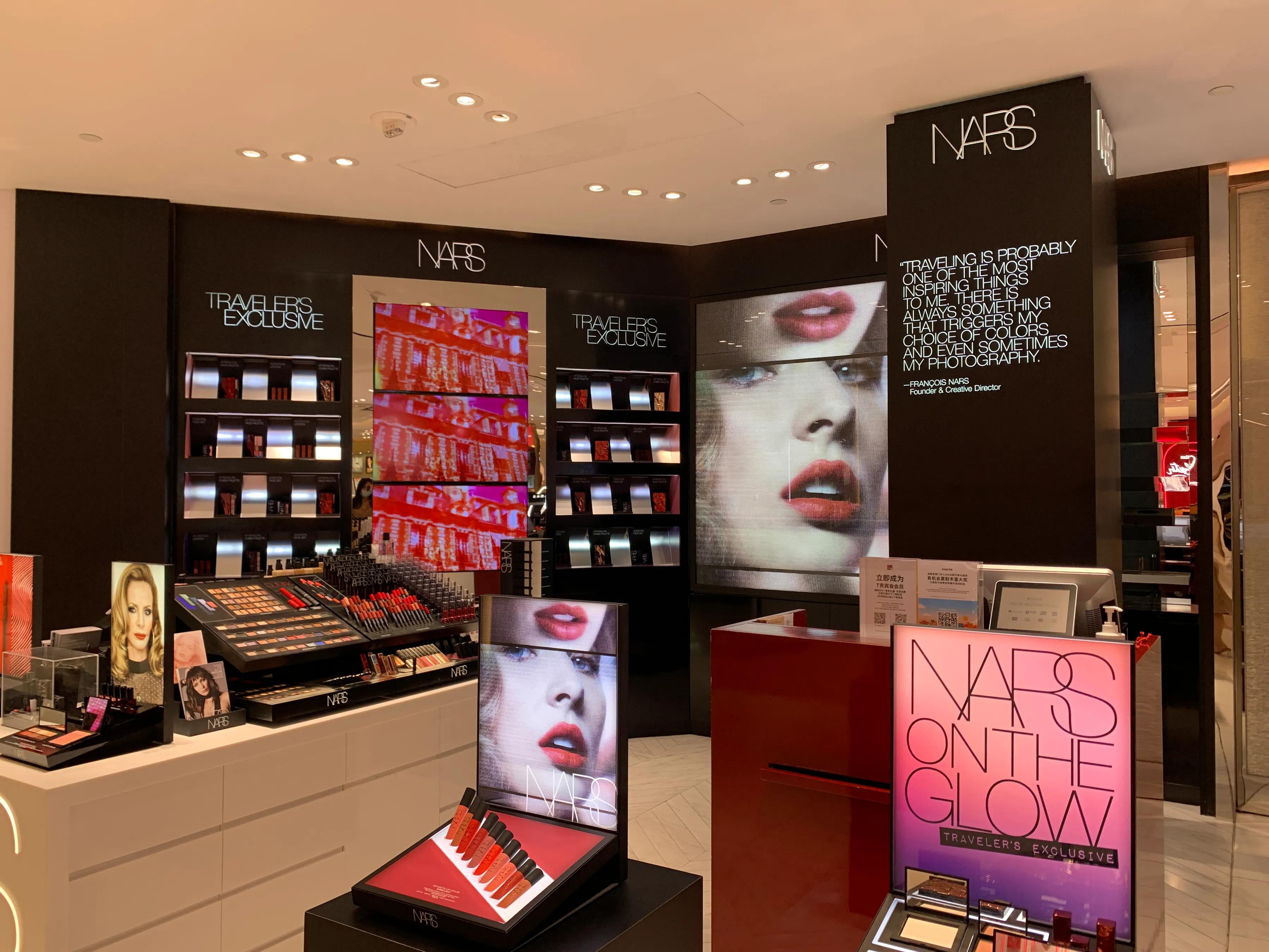 澳门免税店威尼斯跟dfs哪个便宜,澳门dfs环球免税店全攻略