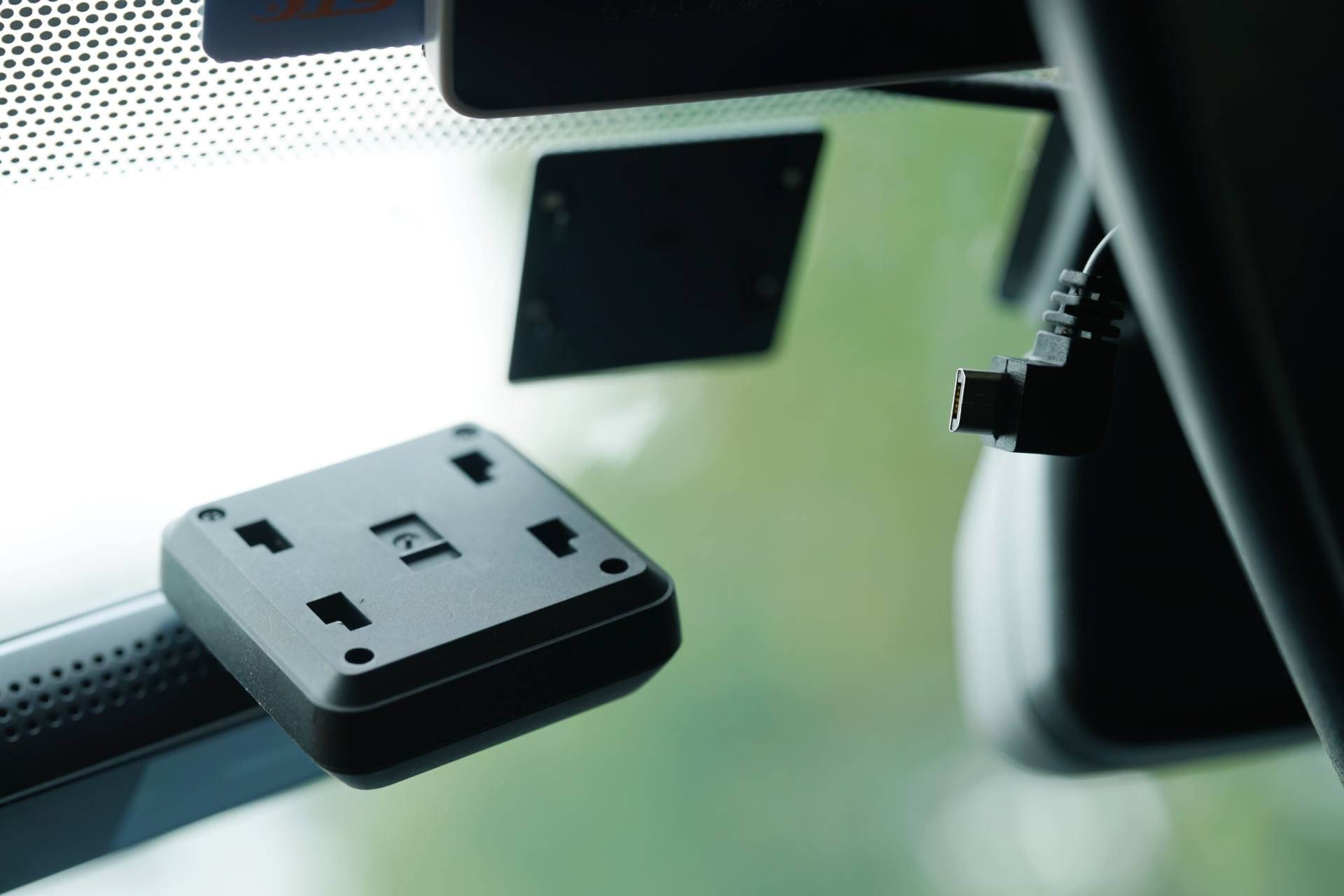 最清晰的高端4k双摄行车记录仪,4k行车记录仪拍摄视频