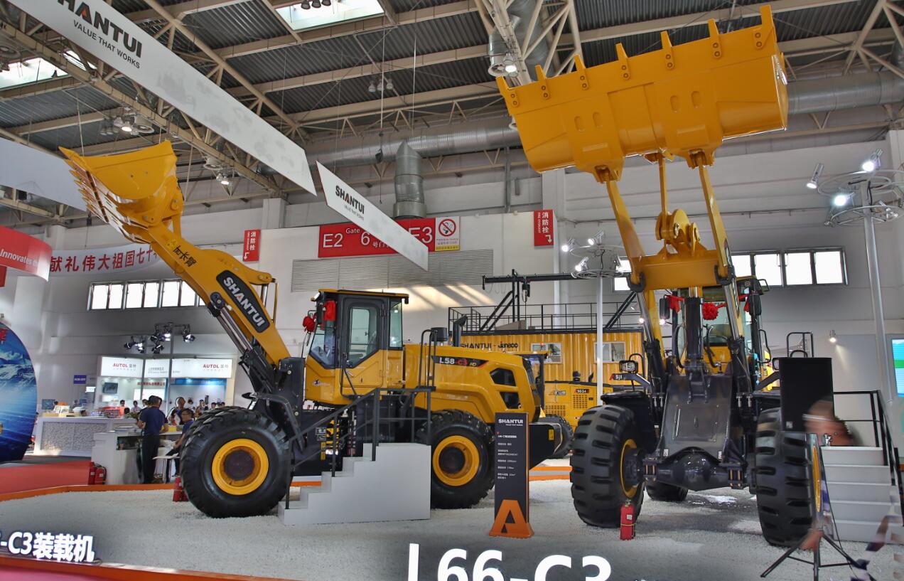 最新款山推装载机,新款山推装载机