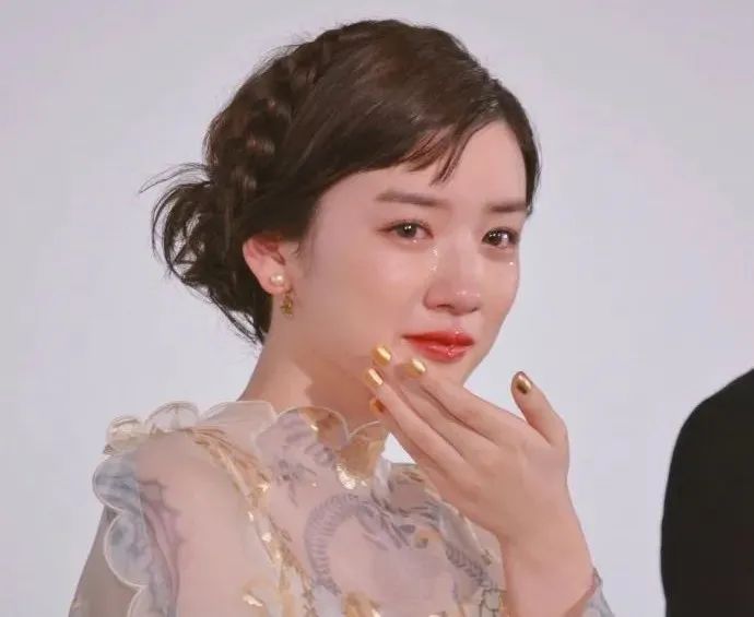 日本最美女人石原里美,广濑丝丝和石原里美