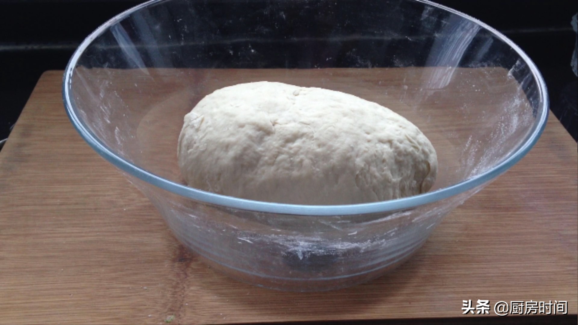 制作油泼面用的面粉,制作油泼面的步骤视频