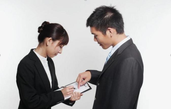 女研究生找不到工作流落街头,40岁单身女研究生好找工作吗