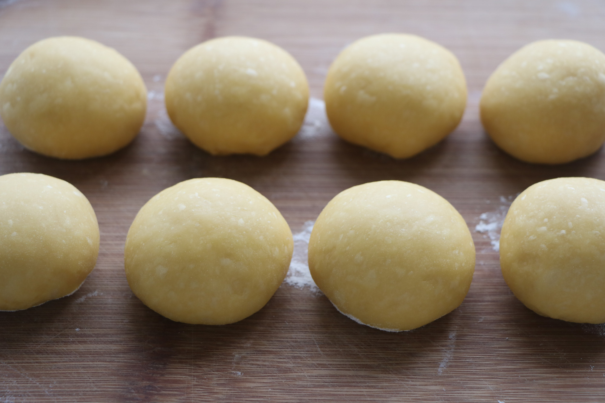 面包怎么蒸出的松软好吃,蒸面包怎么做的蓬松柔软拉丝