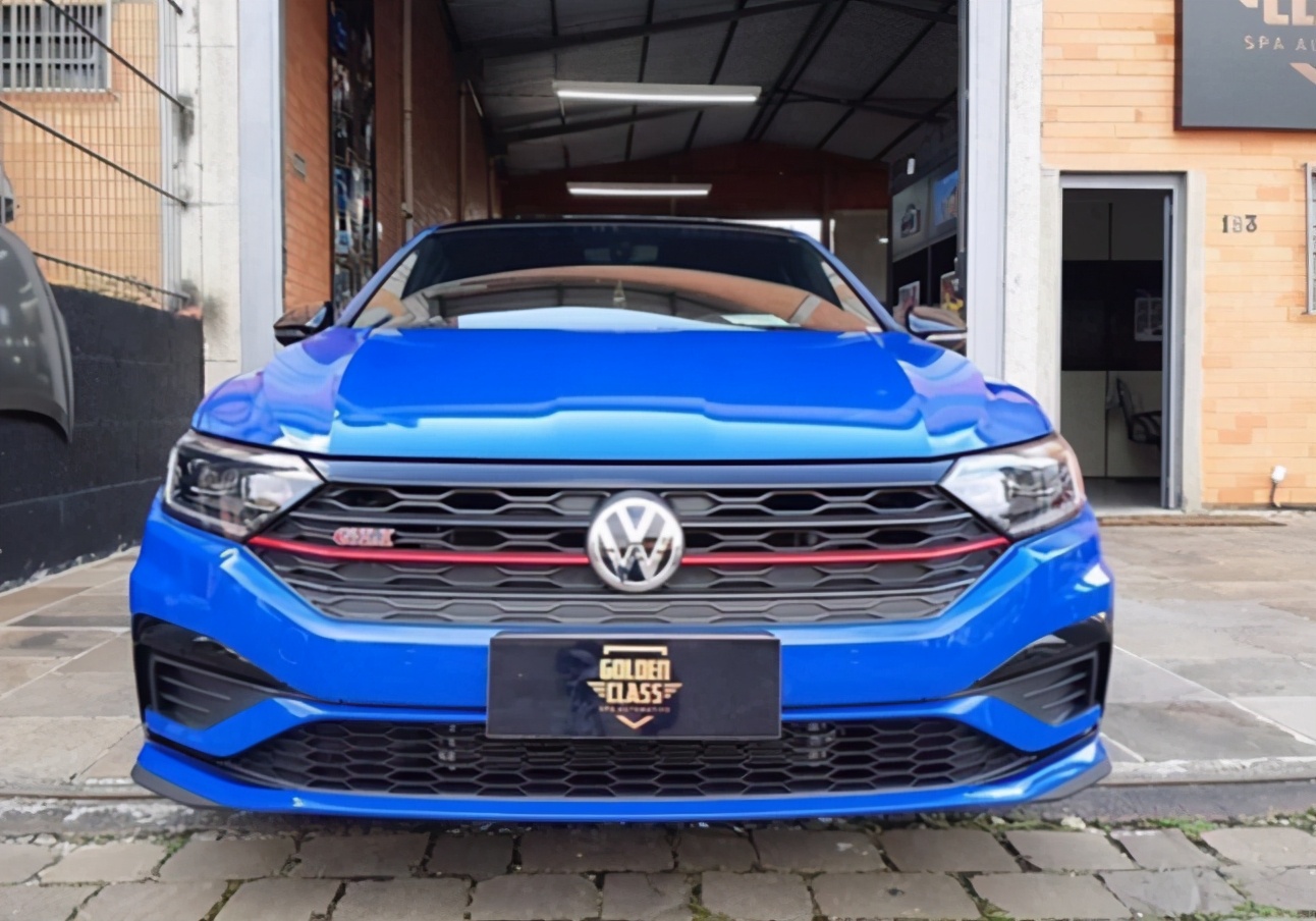 最新款本田思域和大众速腾对比,本田思域1.5t和速腾1.5哪个更好