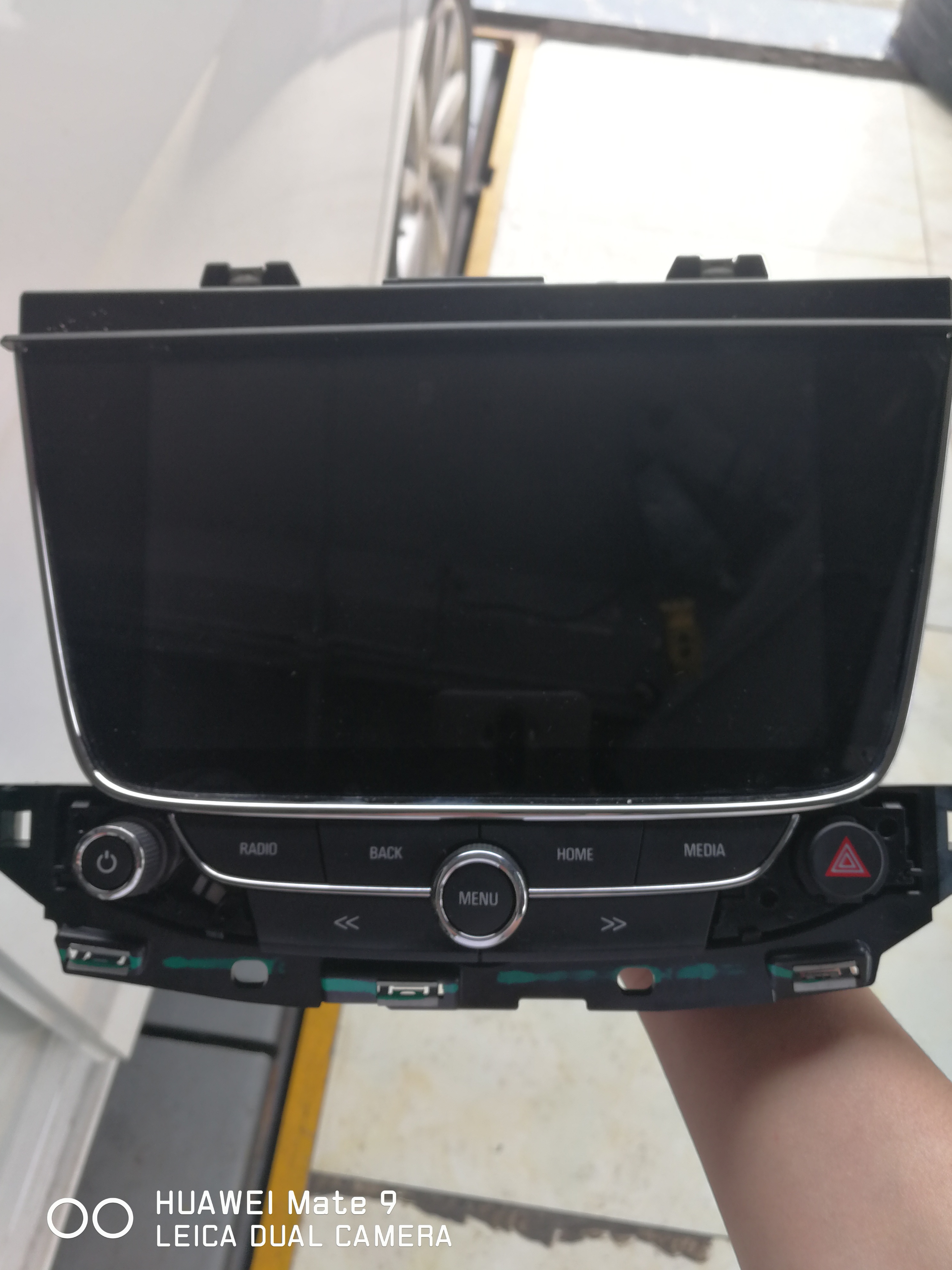 威朗中控黑屏的自我修复,威朗原车黑屏修复