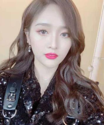 女团直播上镜妆容怎么画,女团妆容blackpink