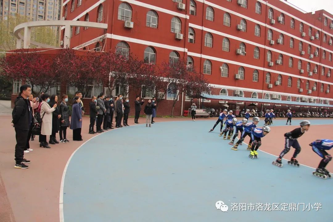孟津会盟镇中心校教育同仁走进定鼎门小学