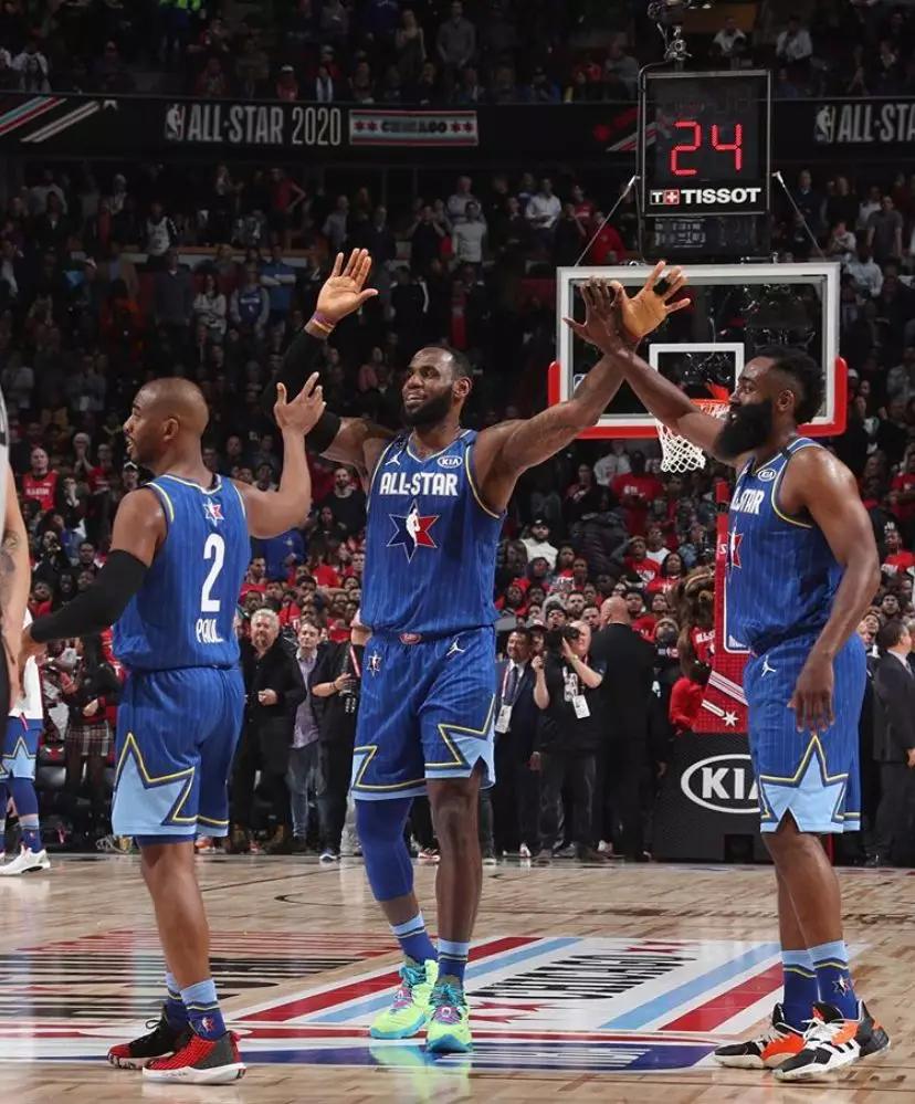 詹姆斯全明星现场绝杀球迷视角,詹姆斯全场31投19中