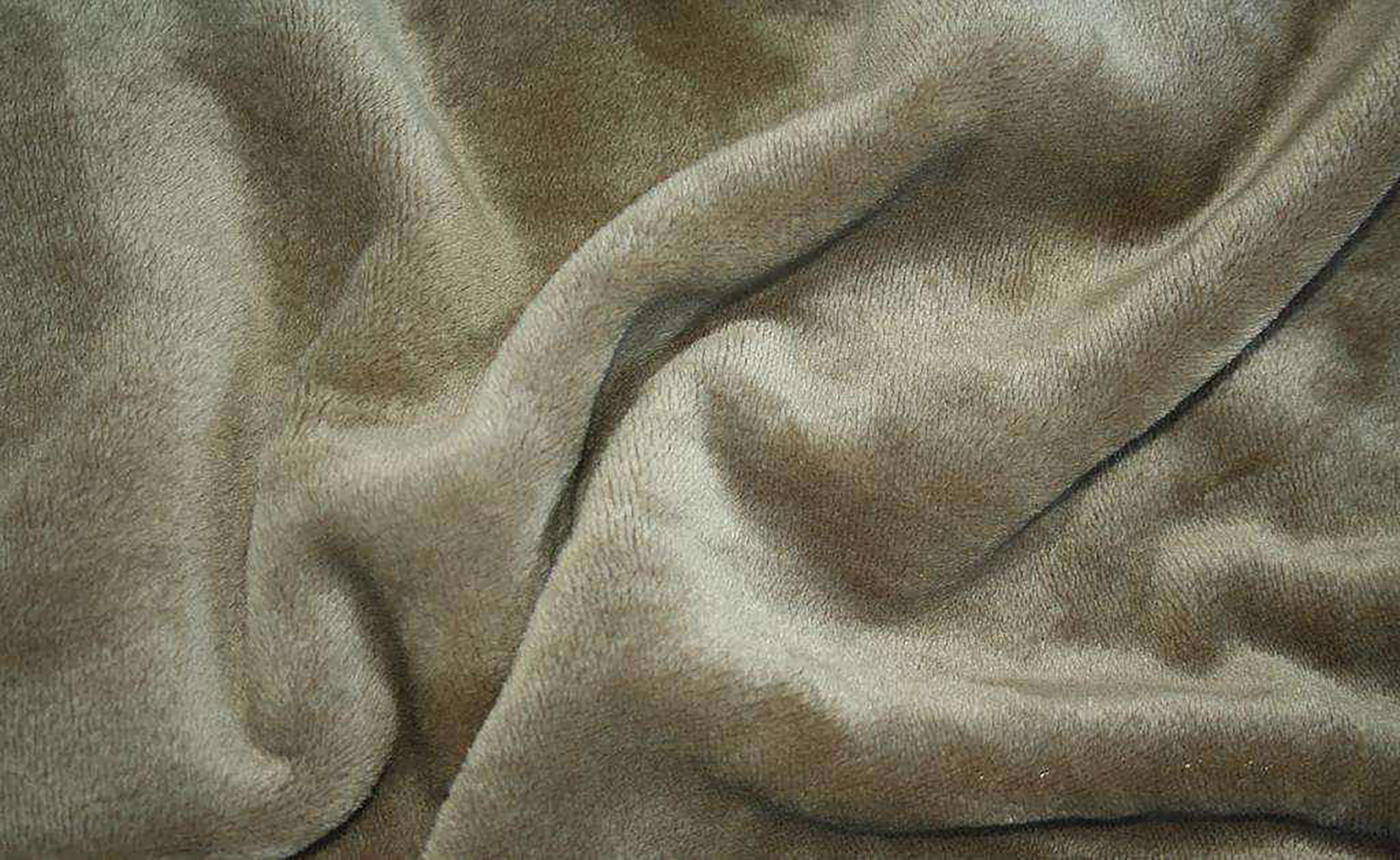 天鹅绒雪花绒区别,天鹅绒法兰绒珊瑚绒区别