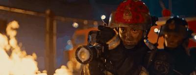 动作灾难电影大全,经典灾难大片世界末日海啸