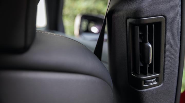 开了一年的沃尔沃xc60卖多少钱,开了一年沃尔沃xc60卖多少钱