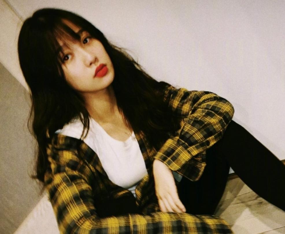 明星中秋礼盒惨被倒卖,鹿晗2样礼品叫价近2000,心意成生意