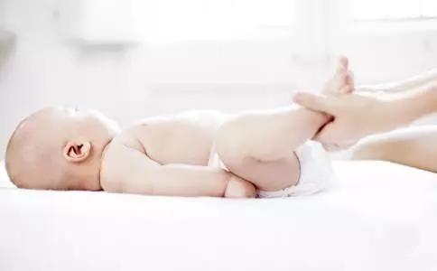 宝宝红屁股怎么办？杜绝宝宝红屁股，预防和护理方法都有了