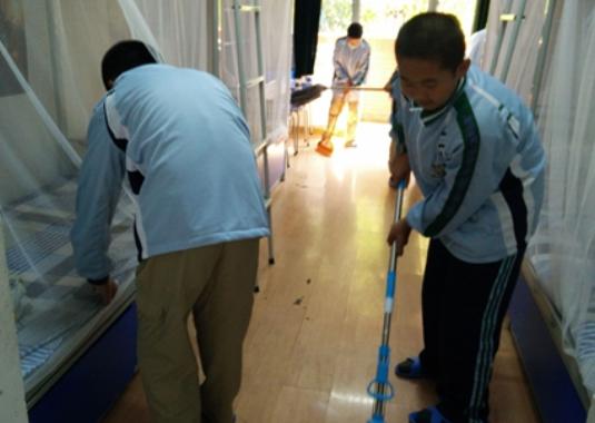 孩子送寄宿学校哭怎么办,孩子送去寄宿学校会后悔吗