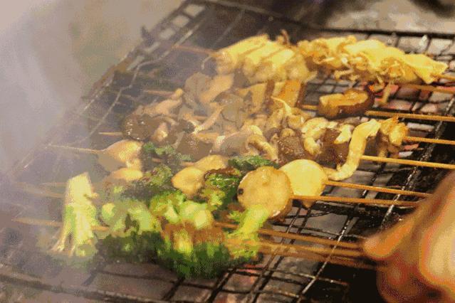 烤焦的肉类中含有什么致癌物,烤焦肉串有毒吗