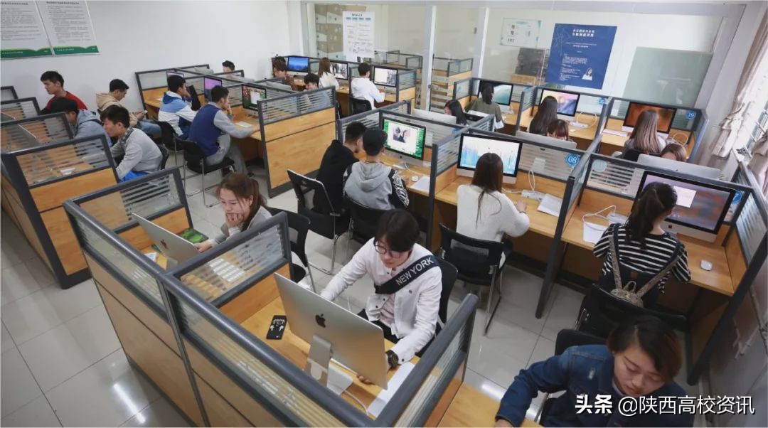 西安科技大学高新学院获评“2019年陕西省十佳网络口碑本科高校”