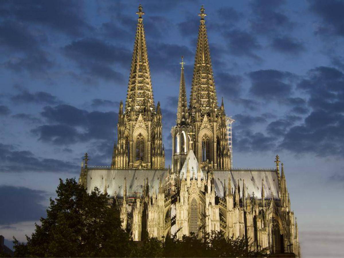 北欧最古老的教堂是哪一座,欧洲最大的教堂