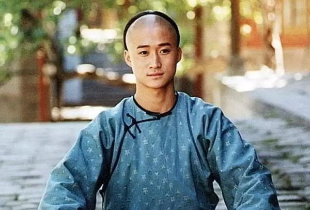 战狼伤感片段大全,吴京在战狼中最无奈的视频