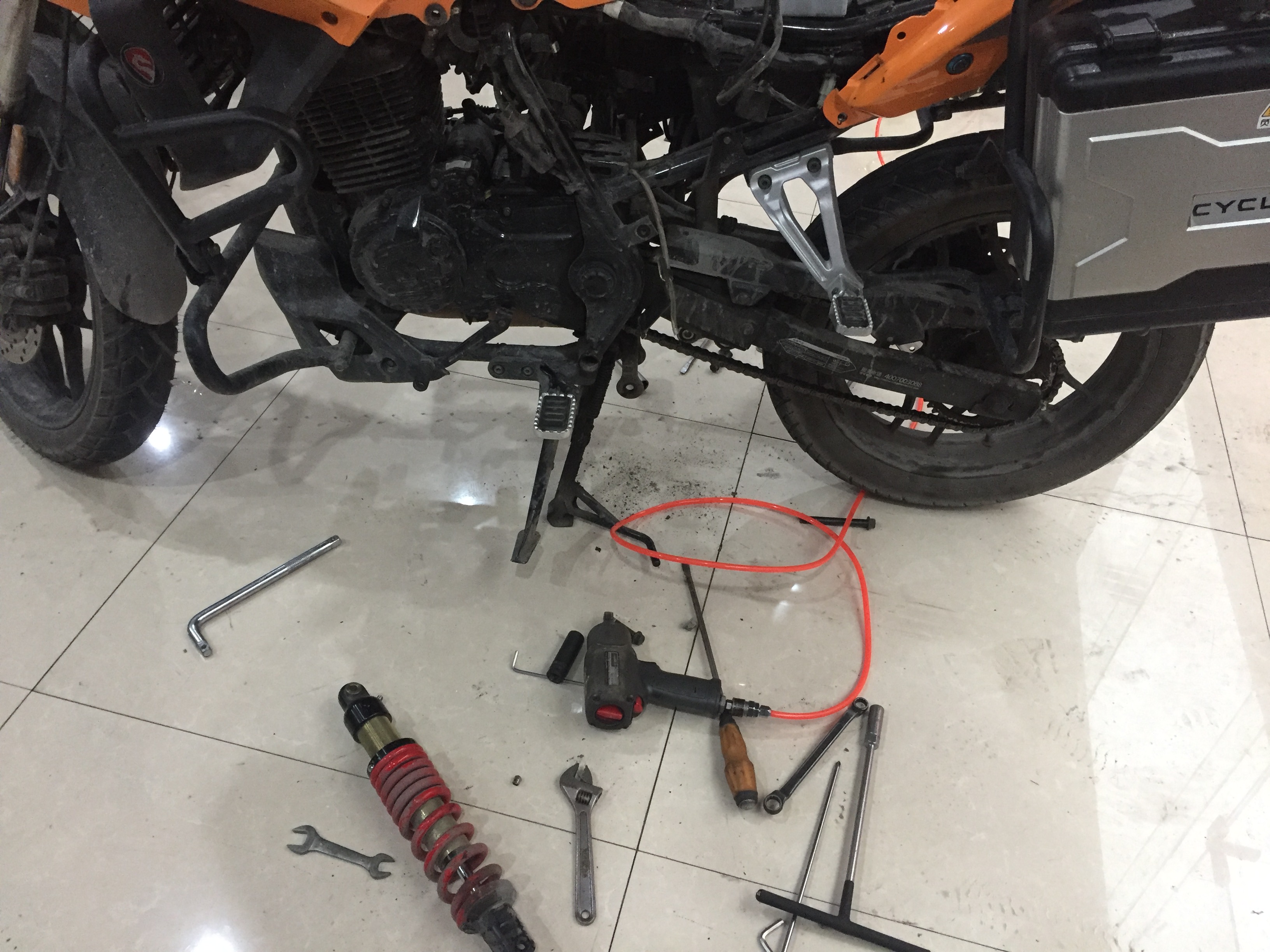 宗申rx1s拉力摩托车论坛,力帆kpt200对比宗申rx1