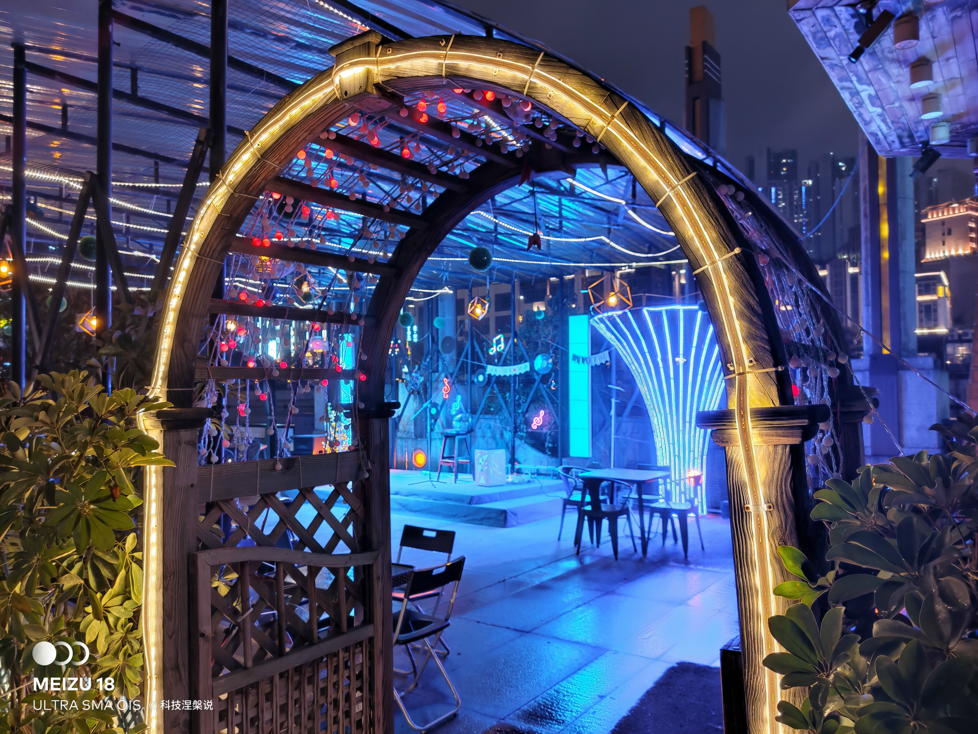 为什么魅族18要称之为小屏旗舰,魅族最后的小屏旗舰魅族18s