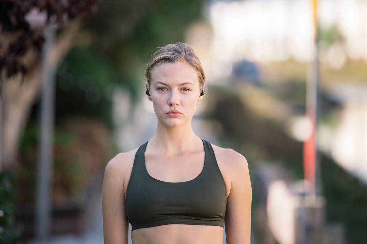 airpods游泳,Airpods蓝牙耳机评测