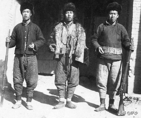 那位踢球最好的抗战飞行员已经为国捐躯了:纪念陈镇和殉国80周年