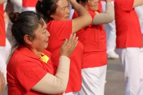 拍打冲击操每天一遍,拍打冲击操视频完整版