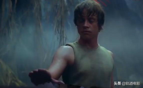 为何星战迷哭着走出影院？《星球大战9》毁了经典还是超越经典？