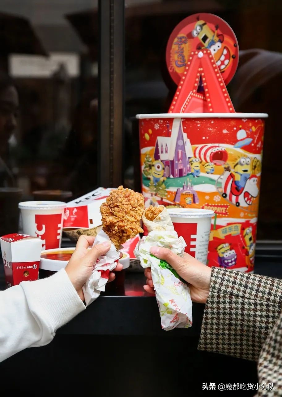 kfc肯德基圣诞桶怎么点,kfc圣诞节巨大的桶什么时间点更新