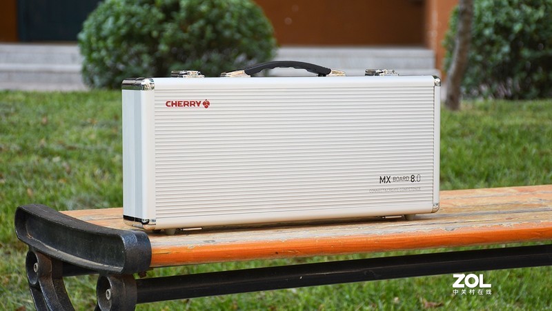 国风涂装键盘,樱桃mx1.1红轴机械键盘测评