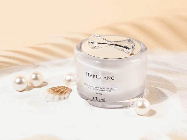 魅克拉奶芙素颜霜值不值得入手,黛格娜素颜霜值不值得入手