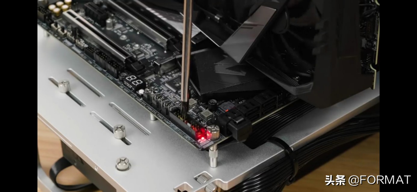 电脑蓝屏怎么解决win7开不开机,电脑蓝屏开不开机怎么整