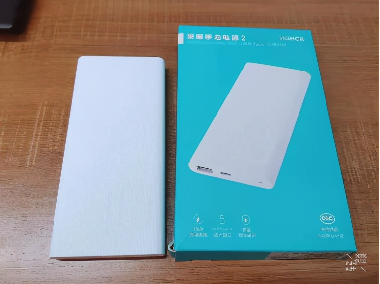 飞利浦55w车载快充测评,飞利浦快充电源