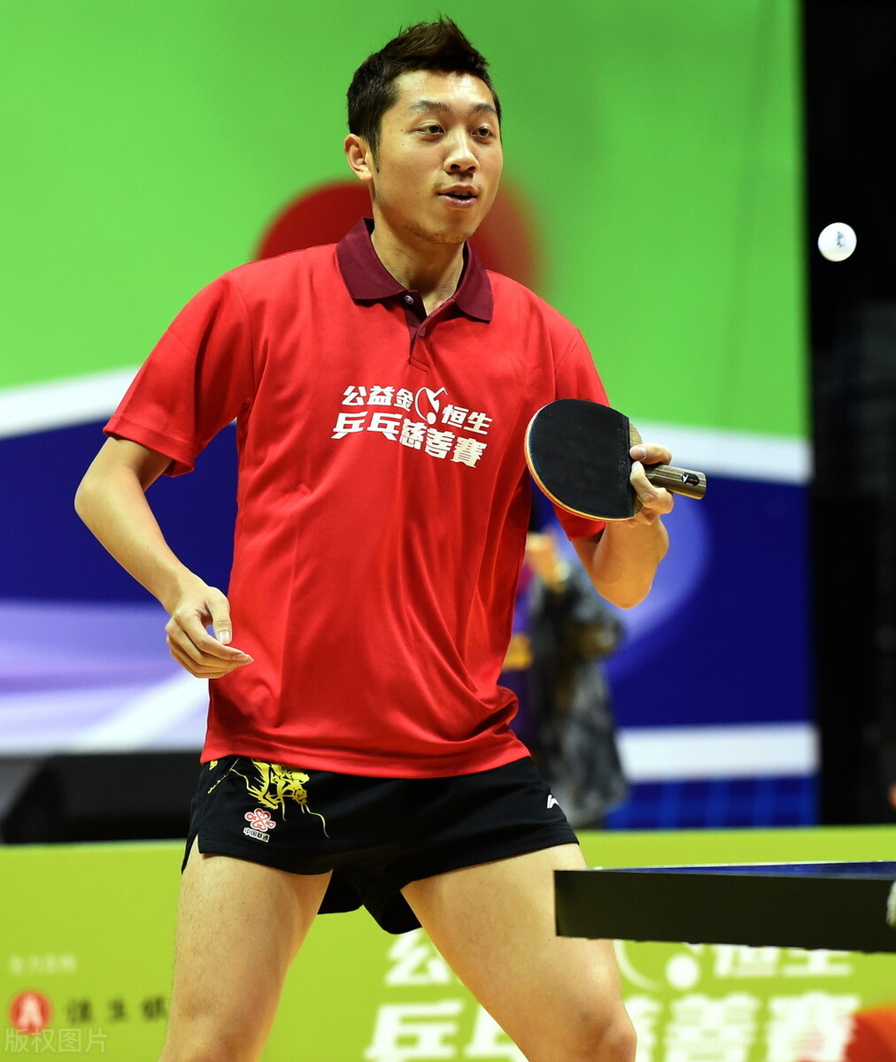 直板横拉训练教学,直板横打技术先后次序怎么练就