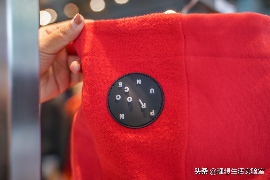 我们逛了天的成都时代奥莱，为你整理出这份春节新衣精明采购清单