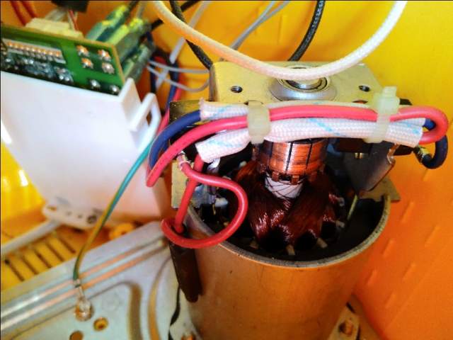 ACA多功能面包机的拆卸与维修