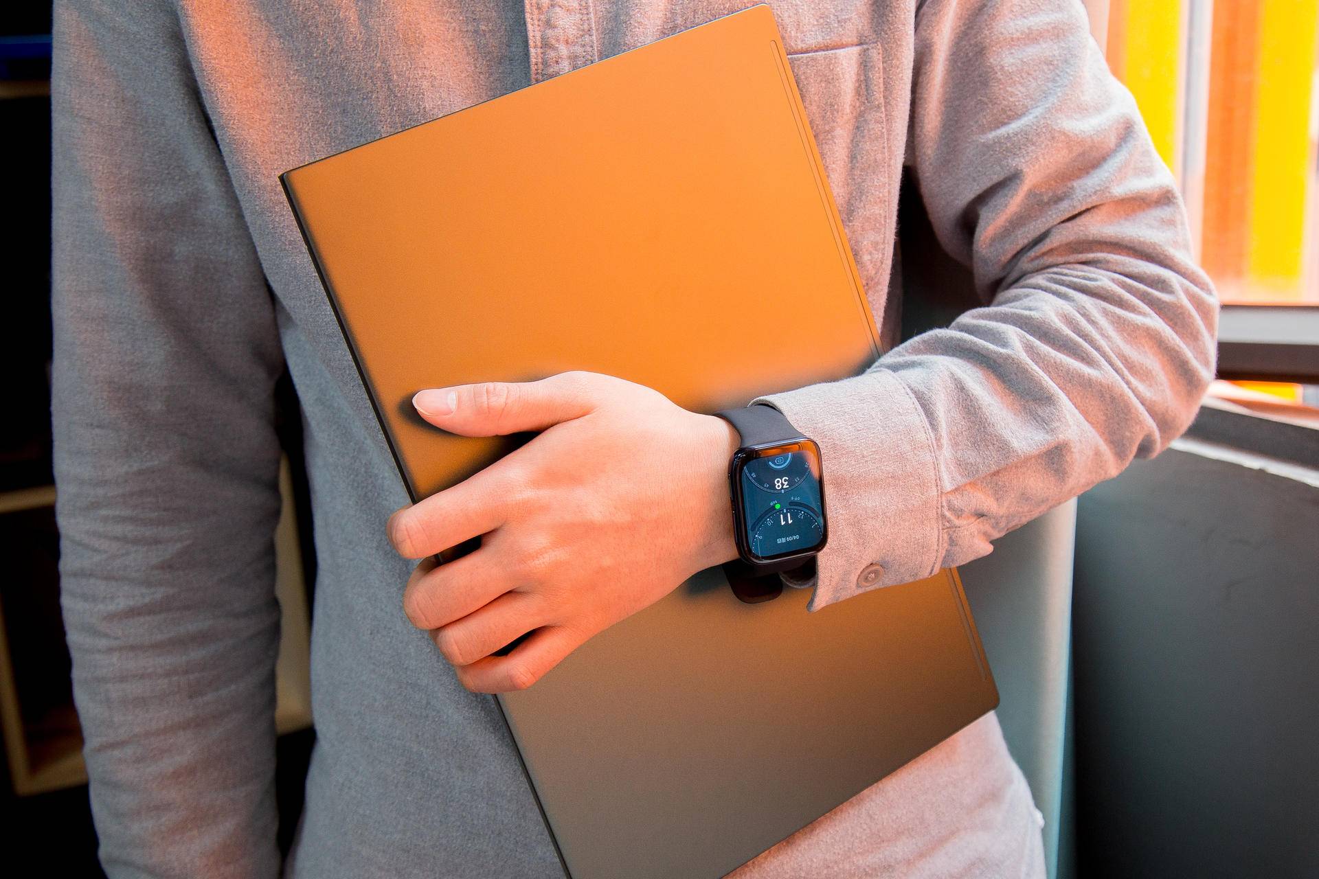 与众不同的oppowatch,oppowatch引领时尚轻松出行