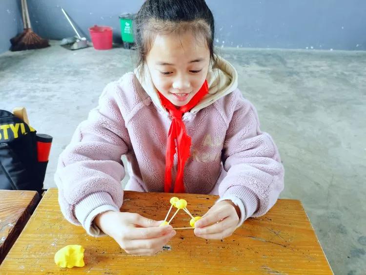 长沙砂子塘第二小学,湖南省长沙市雨花区砂子塘小学