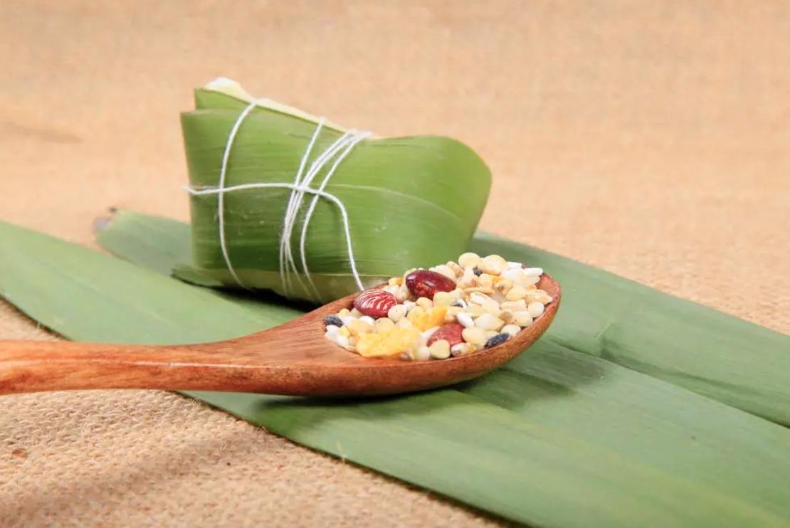 端午节诗词配图文案怎么写,端午节三行诗大全经典