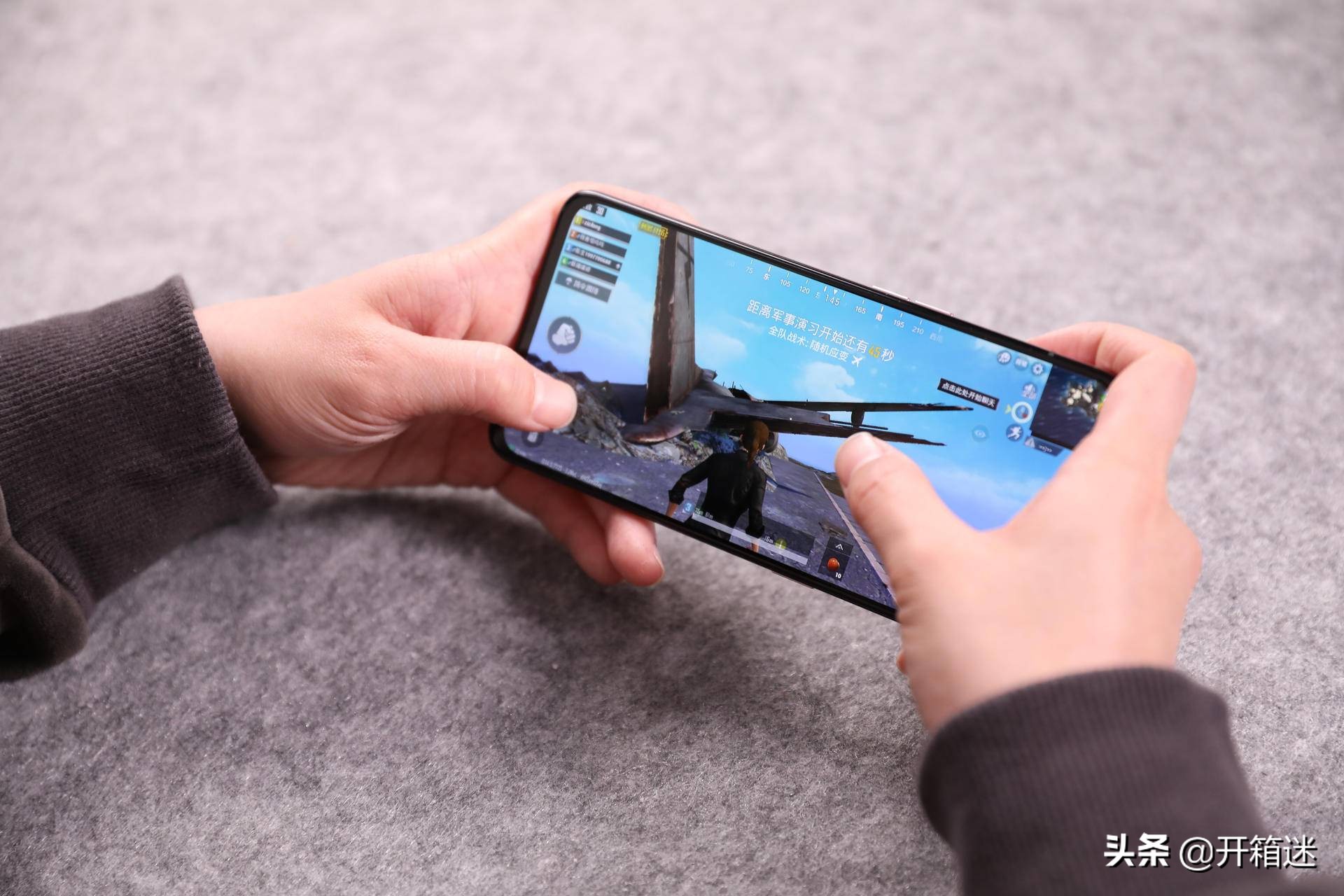 oppo2019首款新作reno标准版测评,oppo全球首款双潜望值得入手吗