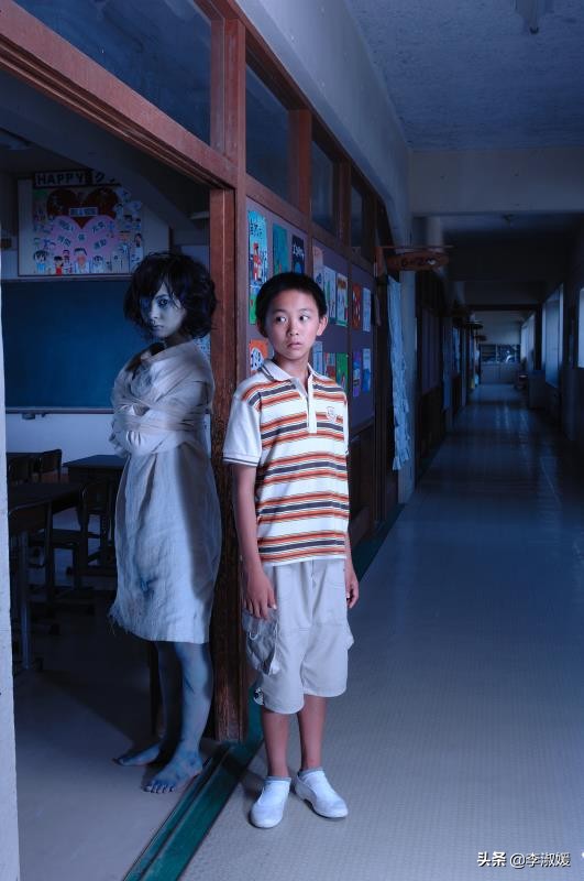 年轻老师校园霸凌,年轻的老师被霸凌