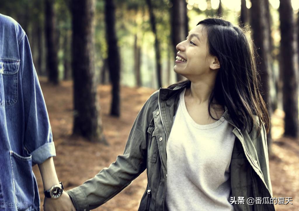 两*交性**往，当意识到女朋友有些物质，该怎么办呢？